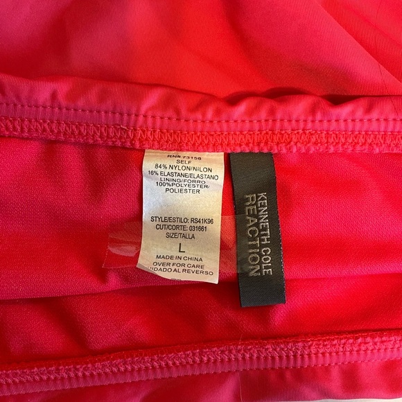Kenneth Cole Reaction two piece swimsuit tankini size large - Picture 4 of 5